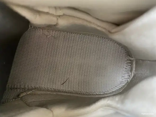 HYPE Jordan Champagne 832821-030 8 Retro 0514
